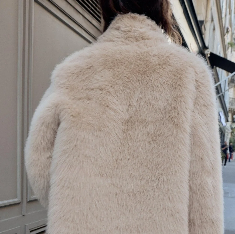 ZARA Reversible Faux Fur Double-Faced Coat(Mink, US S,M,L/EUR S,M,L) - Picture 6 of 16